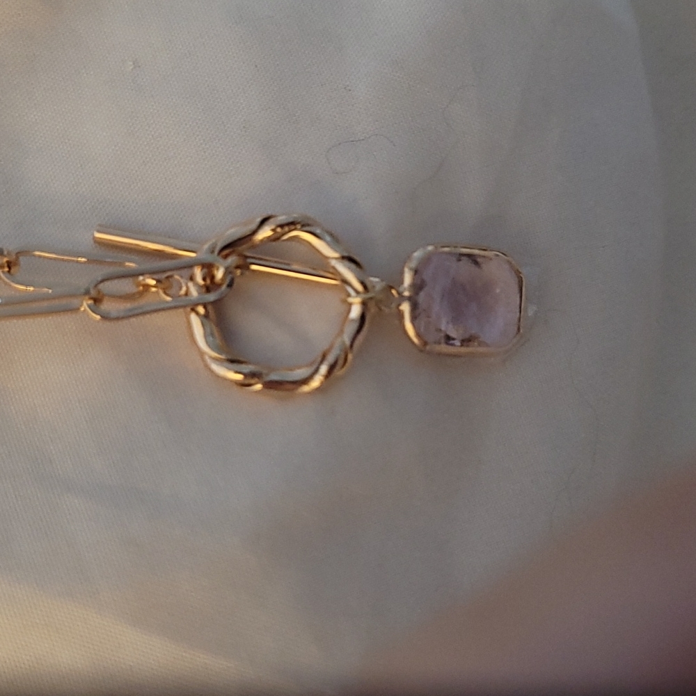Xuping Gold necklace. Not real gold.  High end fake jewelry.